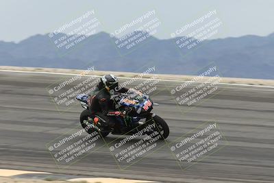 media/Nov-15-2025-Race Pace (Sat) [[8de605a2d8]]/Non Verified Riders (1st 20 Minutes)/Bowl (1015am)/